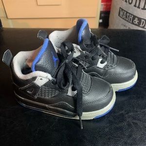 Air Jordan Retro 4s toddler shoes size 8C